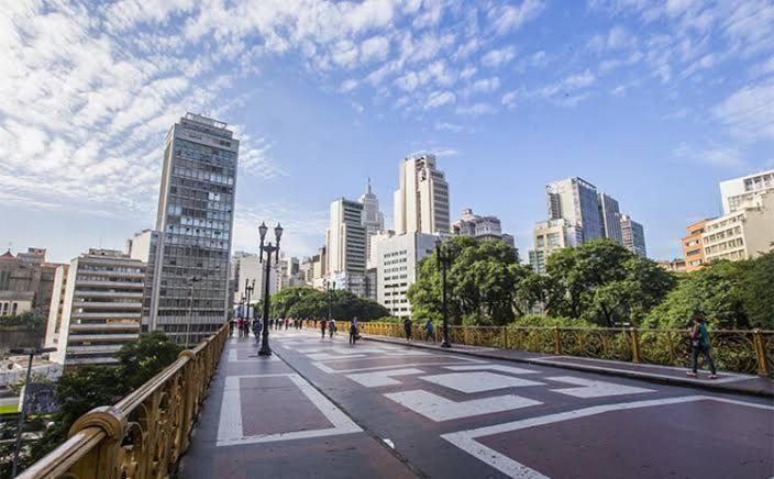 Apartamento Bem Localizado Centro De Sp サンパウロ エクステリア 写真